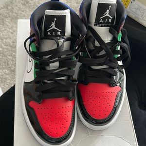 Nike size 5 in women’s wore once’s